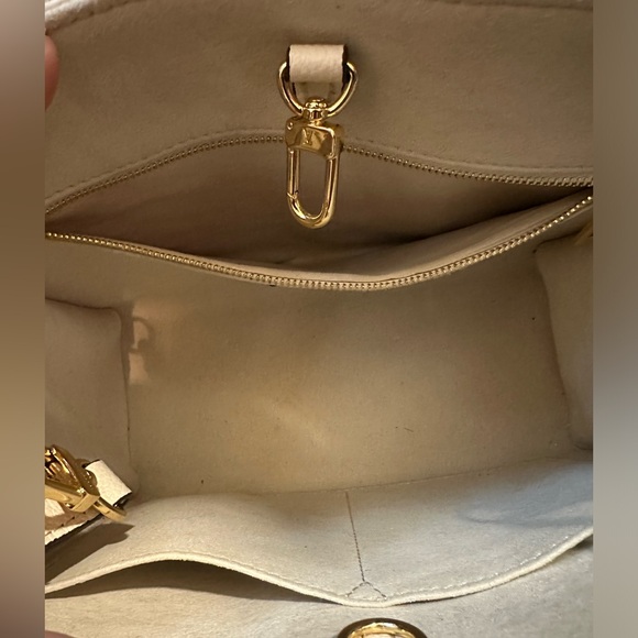 LV OnTheGo BB small shoulder/handbag - Picture 6 of 7